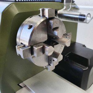 Load image into Gallery viewer, Proxxon 4-Jaw Self Centreing Chuck for FD150/E Lathe   (24158)
