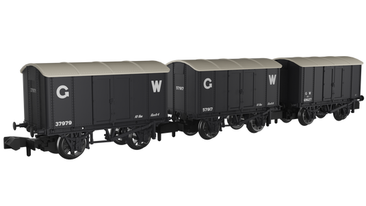RAPIDO 961002 Iron Mink Vans Triple Pack - GWR (Inter-War Livery)