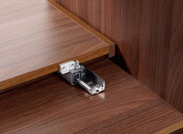 Load image into Gallery viewer, Salice 65579 Shelf Push to Open Runners
