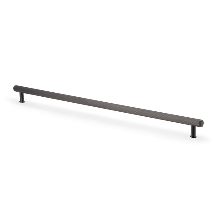 Load image into Gallery viewer, Alexander and Wilks Crispin Reeded T-bar Cupboard Pull Handle
