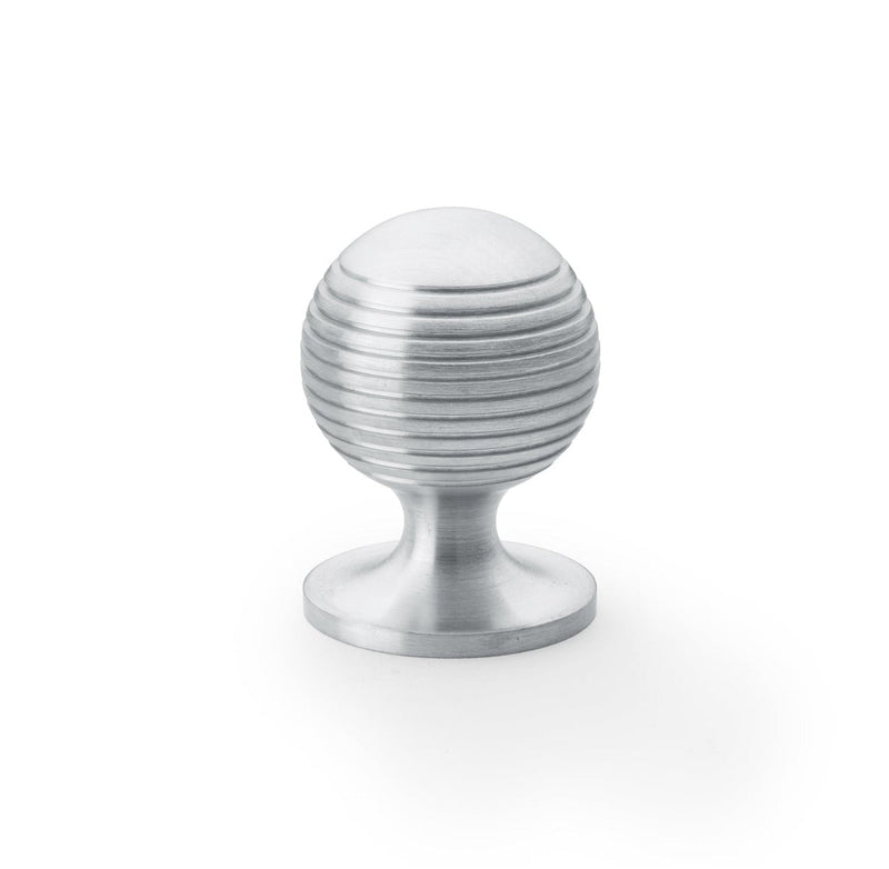 Load image into Gallery viewer, Alexander and Wilks Caesar Cupboard Knob on Round Rose

