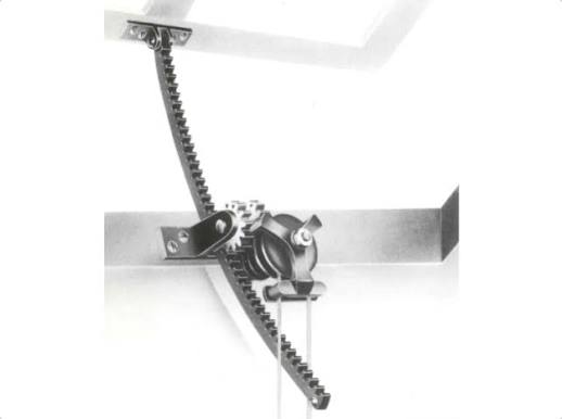 W1029 Leggotts Skylight Opener